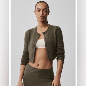 ALO Yoga Wool Cashmere New Class Cropped Cardigan